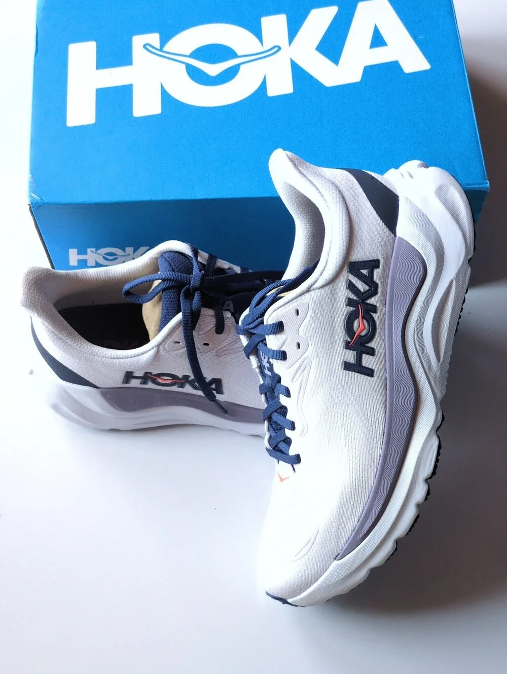 NIB Hoka Womens Arahi 8 Athletic Shoes Sz 10 Starlight Glow Midnight Blue Color